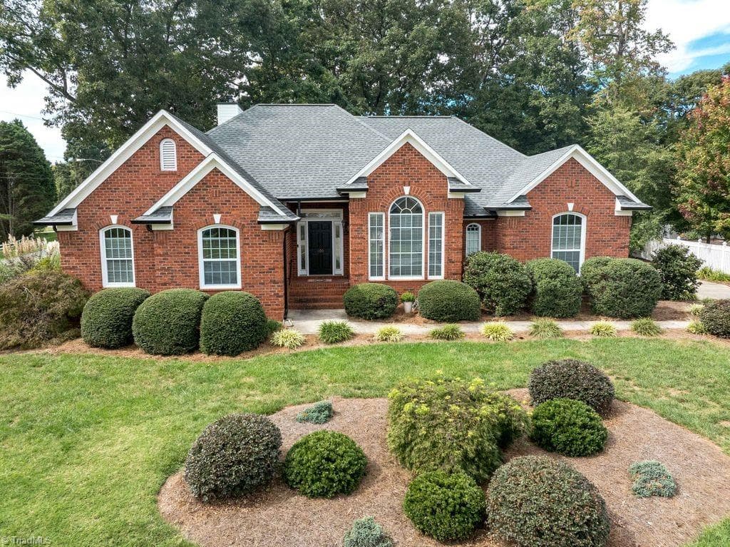 Stick/Site Built at 400 Savannah Lane, Kernersville NC 27284, Kernersville, photo 2 of 39
