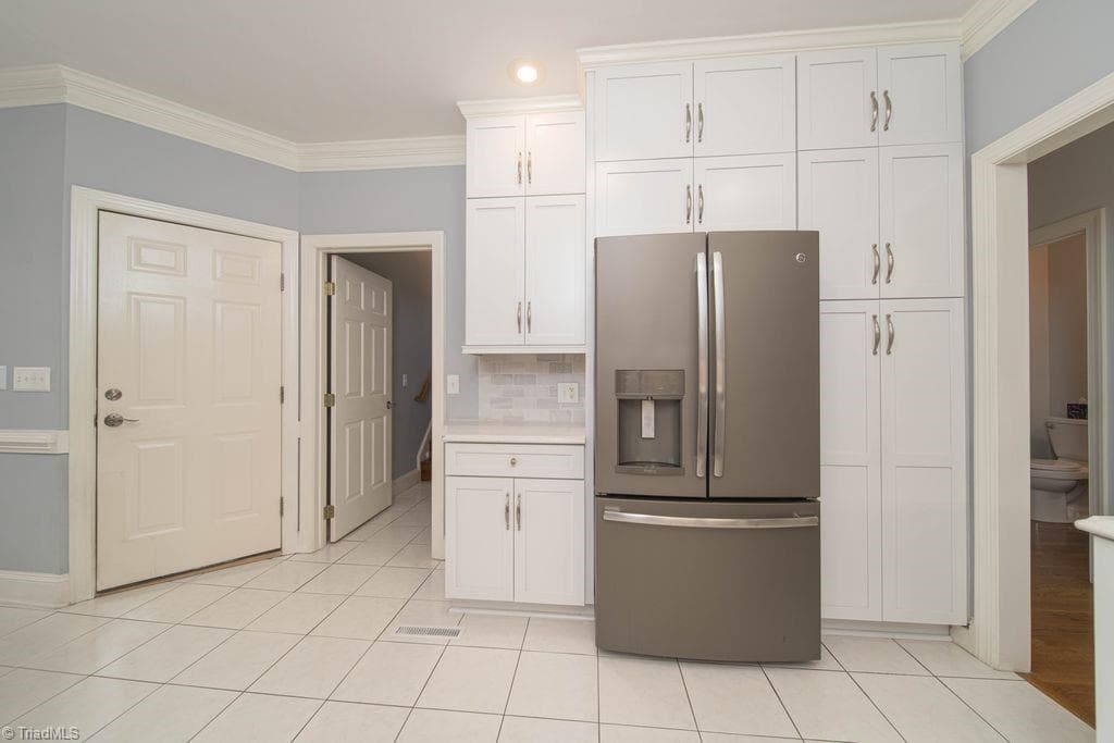 Stick/Site Built at 400 Savannah Lane, Kernersville NC 27284, Kernersville, photo 12 of 39