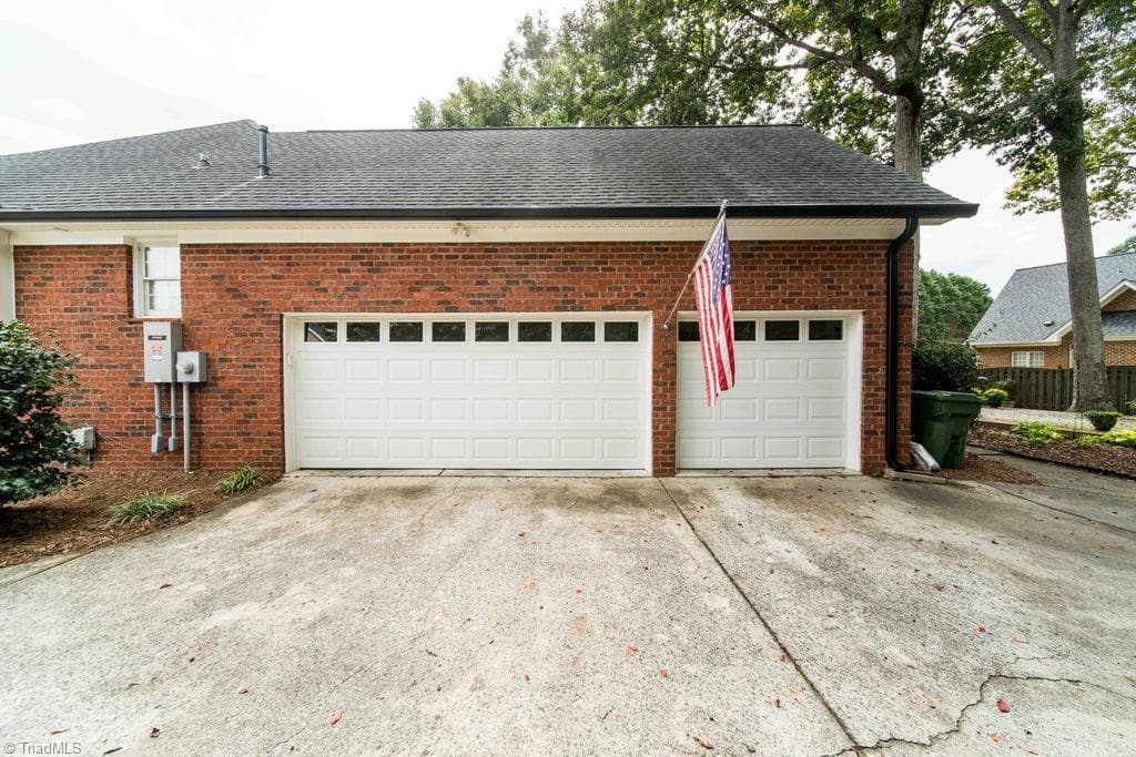 Stick/Site Built at 400 Savannah Lane, Kernersville NC 27284, Kernersville, photo 33 of 39