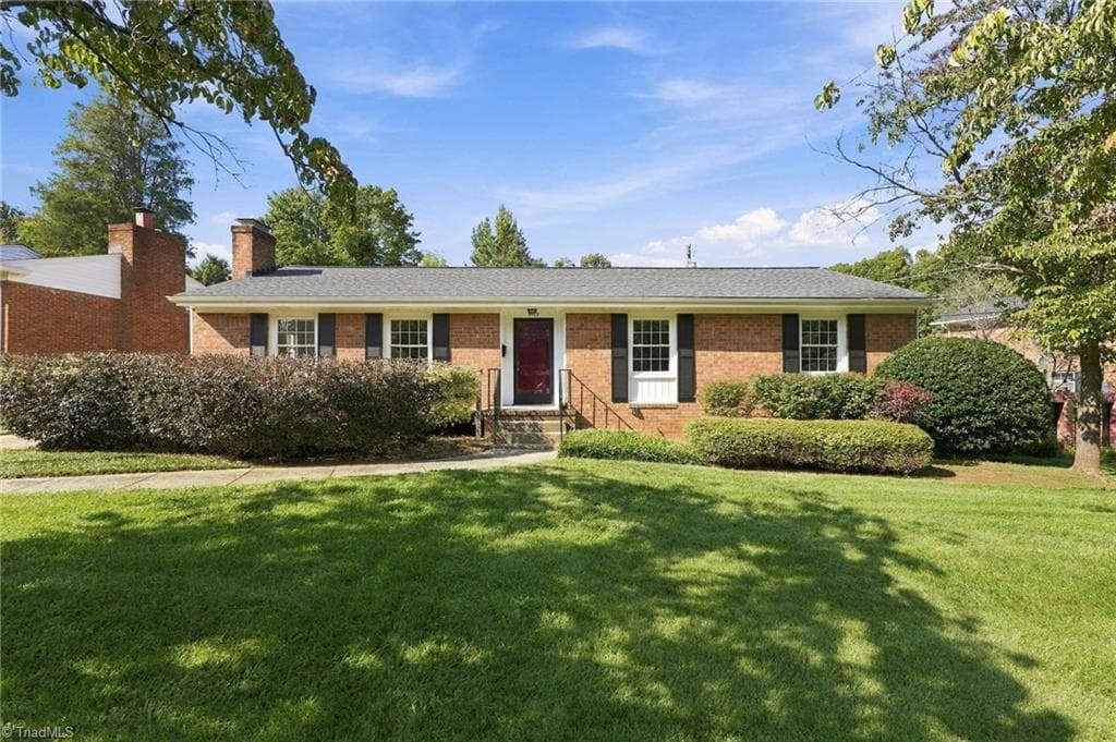 2502 Fairway Drive, Greensboro NC 27408