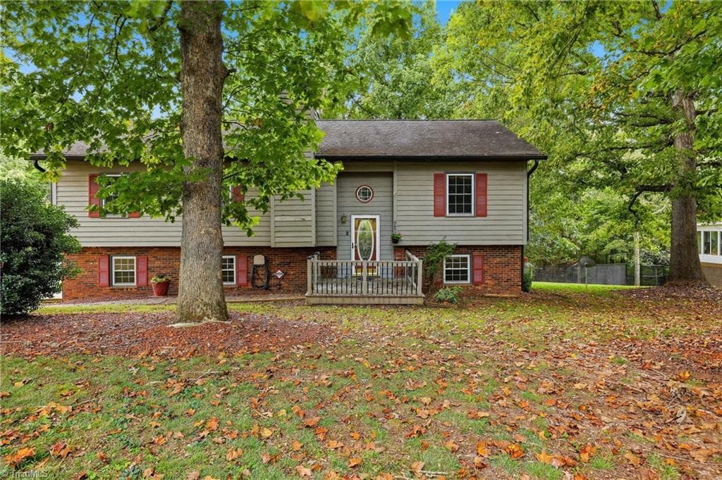 Stick/Site Built at 113 Little John Circle, North Wilkesboro NC 28659, North Wilkesboro, photo 6 of 44