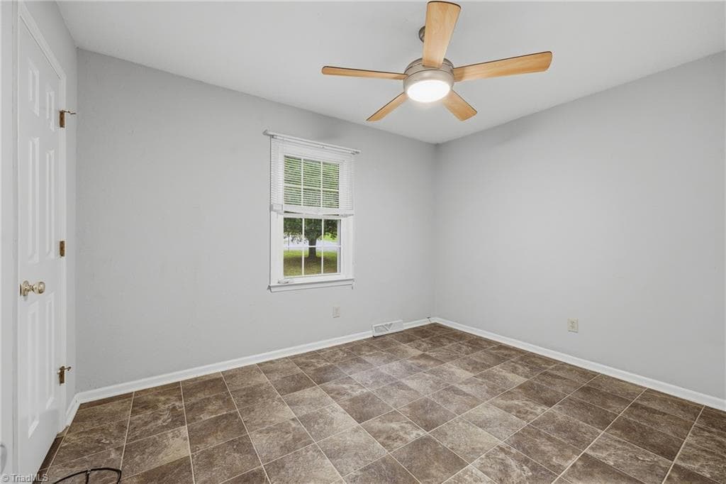 Stick/Site Built at 113 Little John Circle, North Wilkesboro NC 28659, North Wilkesboro, photo 20 of 44
