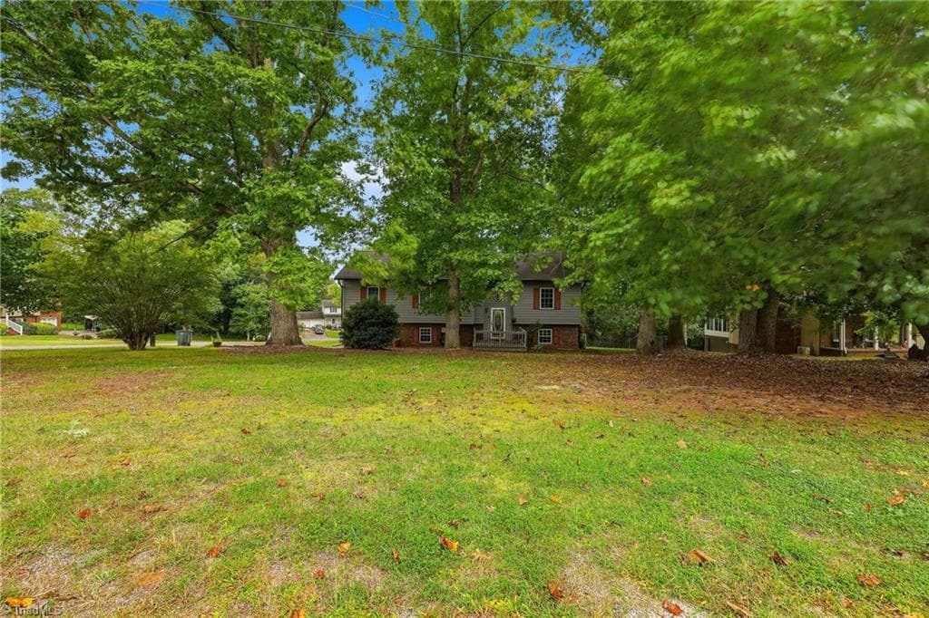 Stick/Site Built at 113 Little John Circle, North Wilkesboro NC 28659, North Wilkesboro, photo 9 of 44
