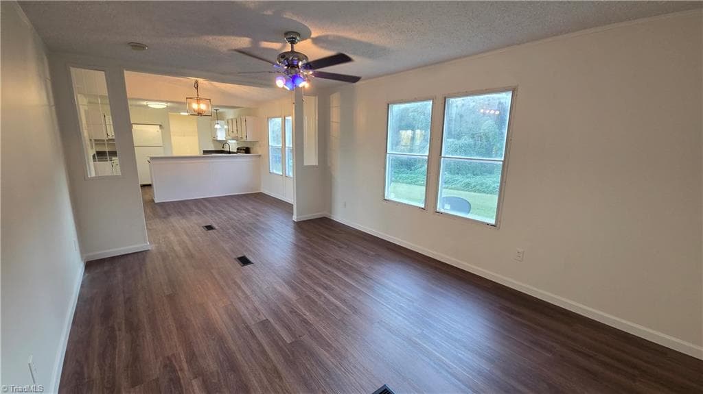 Manufactured Home at 128 Loy Drive, Pelham NC 27311, Pelham, photo 12 of 28