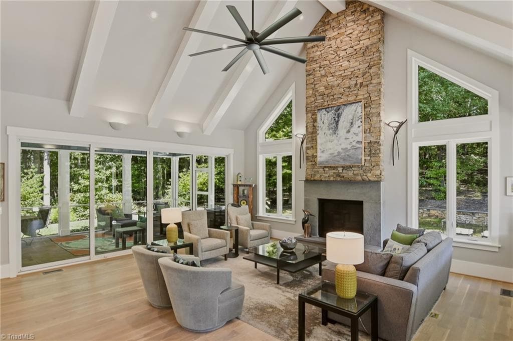 Stick/Site Built at 3925 Thorndale Drive, Winston-Salem NC 27106, Winston-Salem, photo 5 of 100