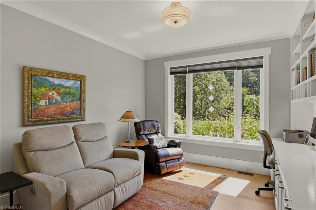 Away Room/Den/Office - 12' x 11'9" - 3925 Thorndale Drive, Winston-Salem NC 27106, Winston-Salem