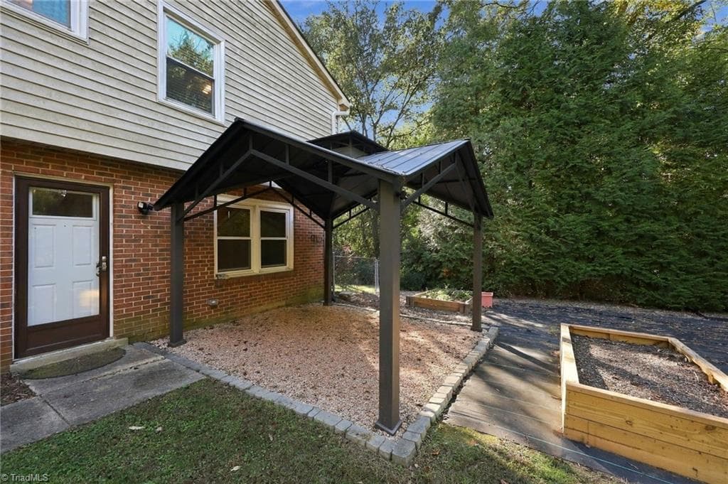 Stick/Site Built at 3701 Rolling Road, High Point NC 27265, High Point, photo 46 of 50