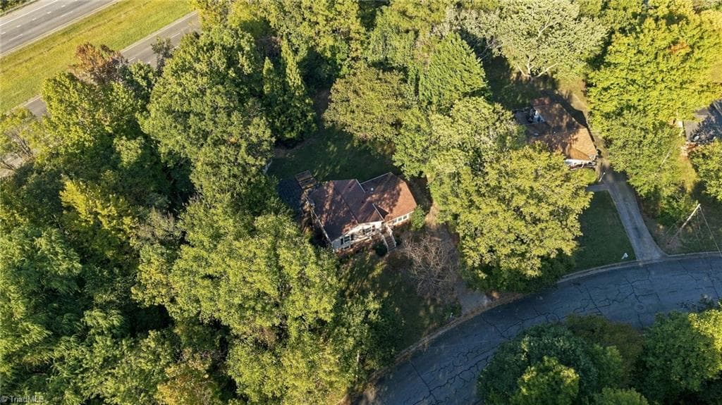 Stick/Site Built at 3701 Rolling Road, High Point NC 27265, High Point, photo 36 of 50