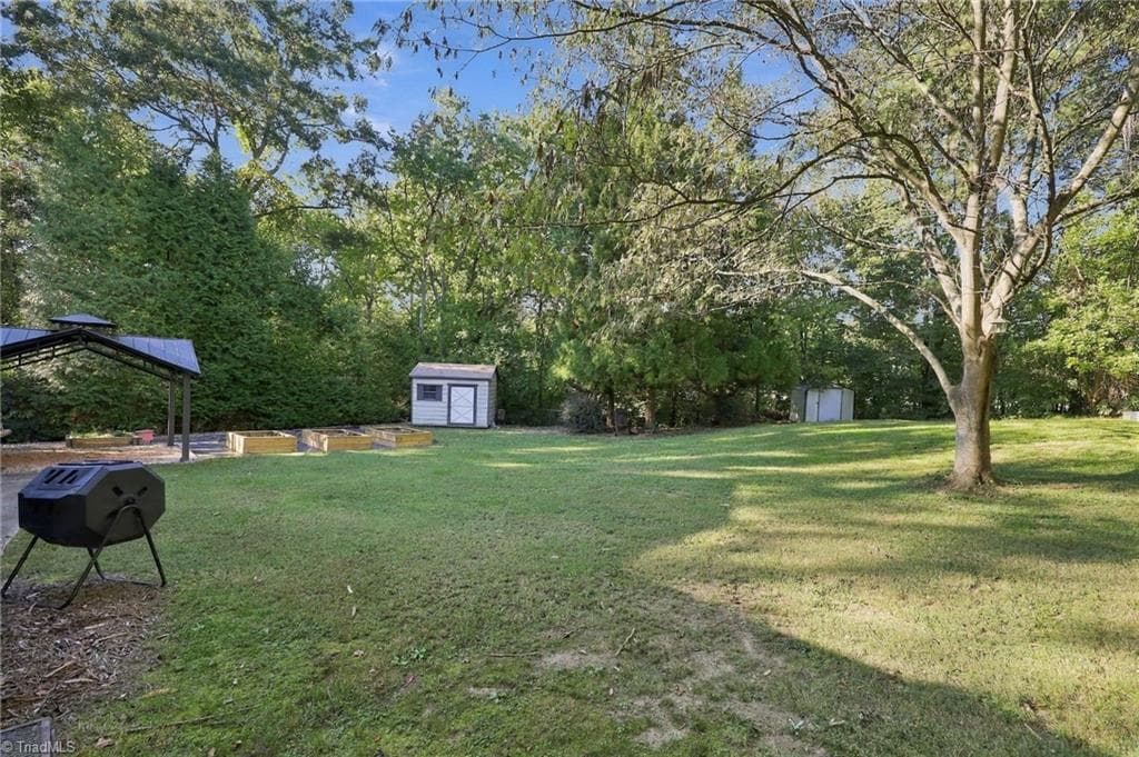 Stick/Site Built at 3701 Rolling Road, High Point NC 27265, High Point, photo 48 of 50