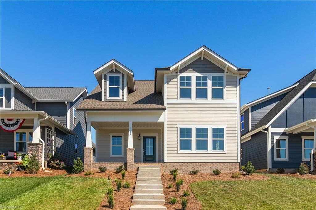 1639 Cross Village Avenue, Kernersville NC 28284