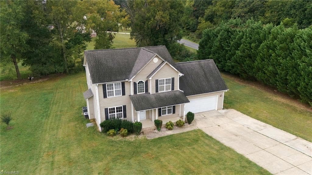 Stick/Site Built at 2089 Jackson Way, Sophia NC 27350, Sophia, photo 2 of 41