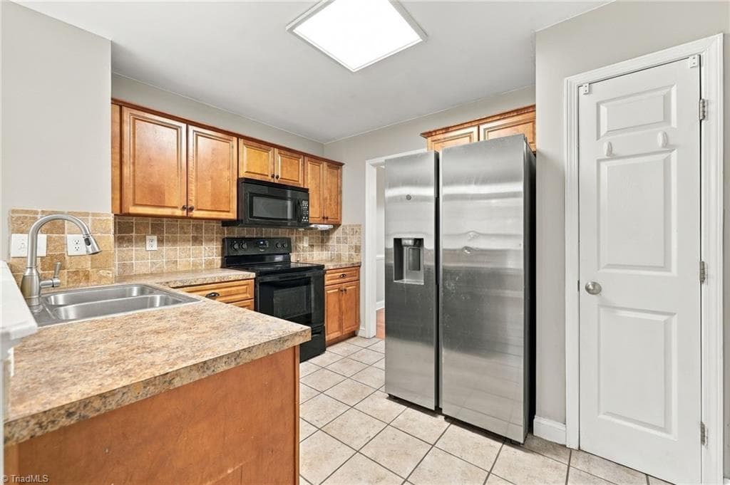 Stick/Site Built at 2089 Jackson Way, Sophia NC 27350, Sophia, photo 11 of 41