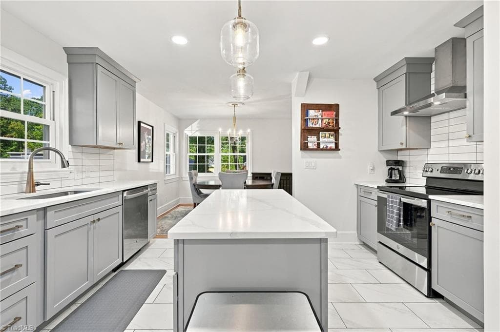 Stick/Site Built at 619 Gatewood Avenue, High Point NC 27262, High Point, photo 13 of 36