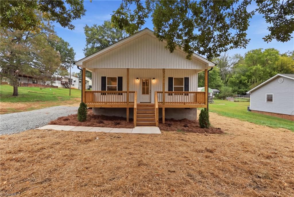 Stick/Site Built at 1123 2nd Street, Eden NC 27288, Eden, photo 3 of 64