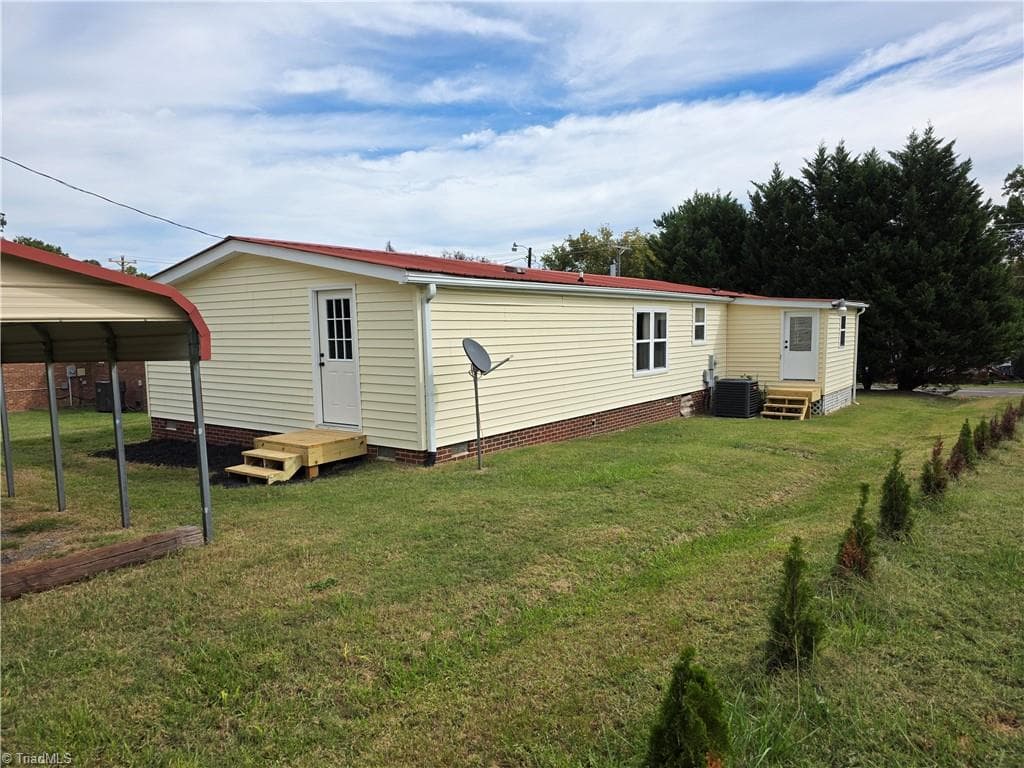 Manufactured Home at 165 Underpass Road, Advance NC 27006, Advance, photo 11 of 13