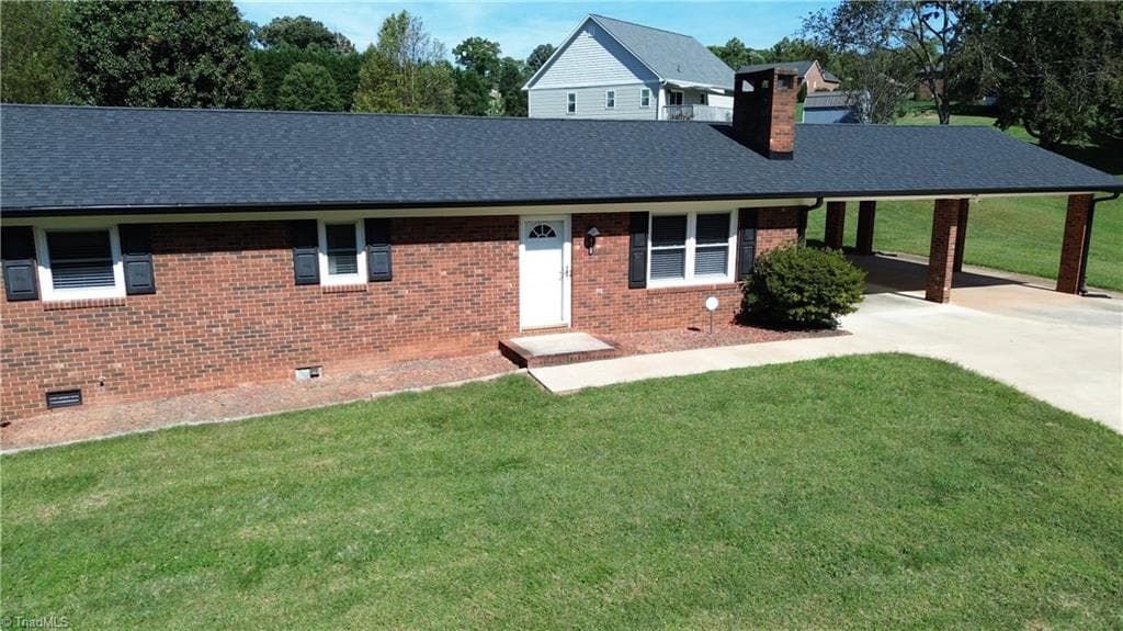 Stick/Site Built at 418 Cloverdale Lane, Wilkesboro NC 28697, Wilkesboro, photo 59 of 62