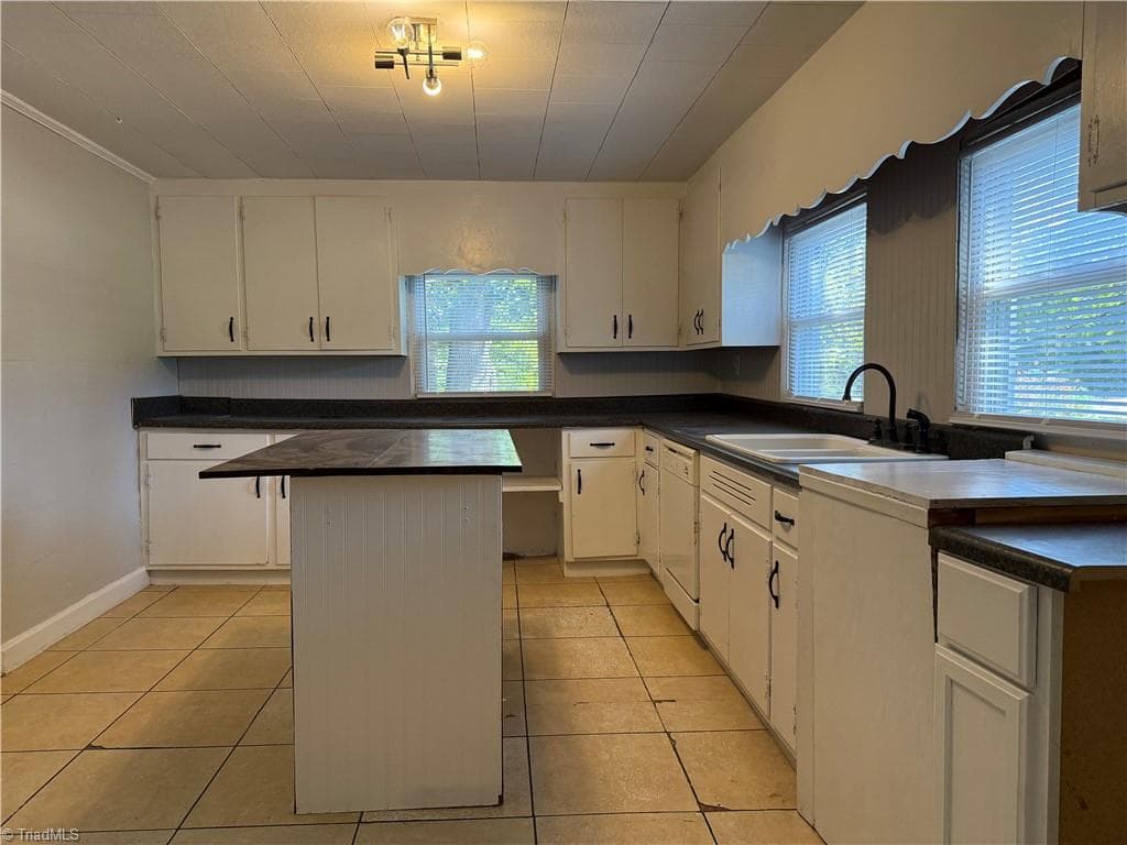 Stick/Site Built at 1256 Browns Mill Road, Robbins NC 27325, Robbins, photo 3 of 32