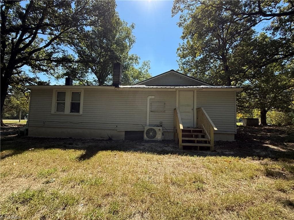 Stick/Site Built at 1256 Browns Mill Road, Robbins NC 27325, Robbins, photo 24 of 32