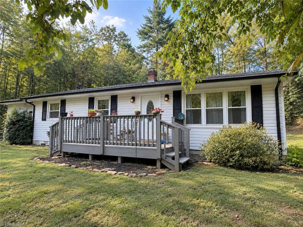 275 Winfield Huffman Road, Wilkesboro NC 28697