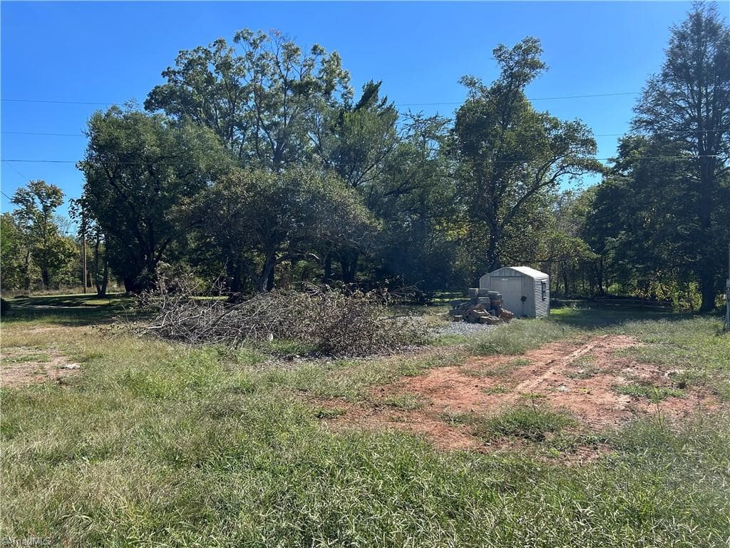 Stick/Site Built at 452 Old Pipers Gap Road, Lambsburg VA 24351, Lambsburg, photo 6 of 23