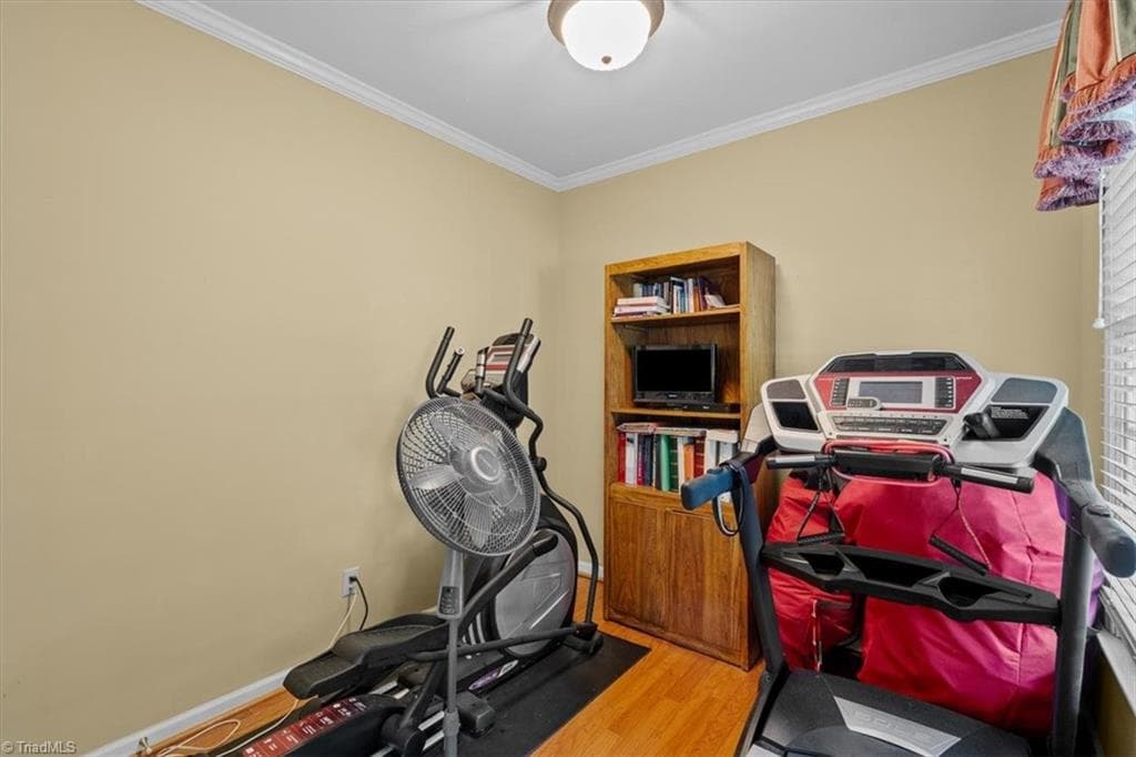 Stick/Site Built at 4200 Brentonshire Lane, High Point NC 27265, High Point, photo 45 of 98