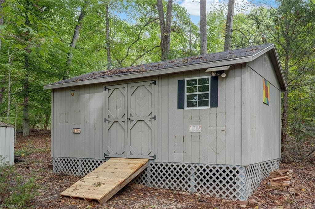 Stick/Site Built at 562 Bethlehem Church Road, Eden NC 27288, Eden, photo 6 of 50