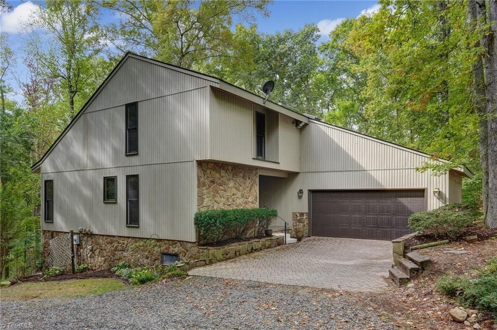 562 Bethlehem Church Road, Eden NC 27288