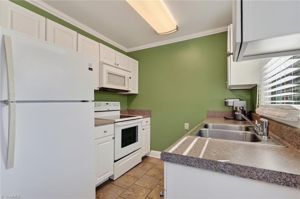 Stick/Site Built at 2833 Kivett Drive, Greensboro NC 27407, Greensboro, photo 6 of 28