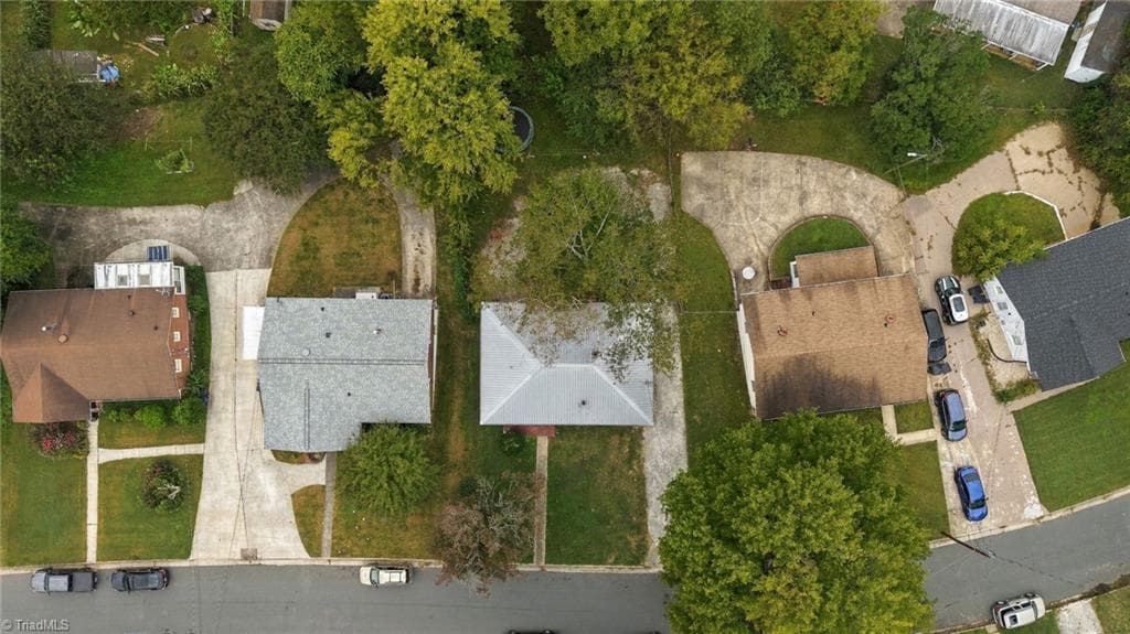 Stick/Site Built at 866 Rankin Street, Winston-Salem NC 27101, Winston-Salem, photo 9 of 40