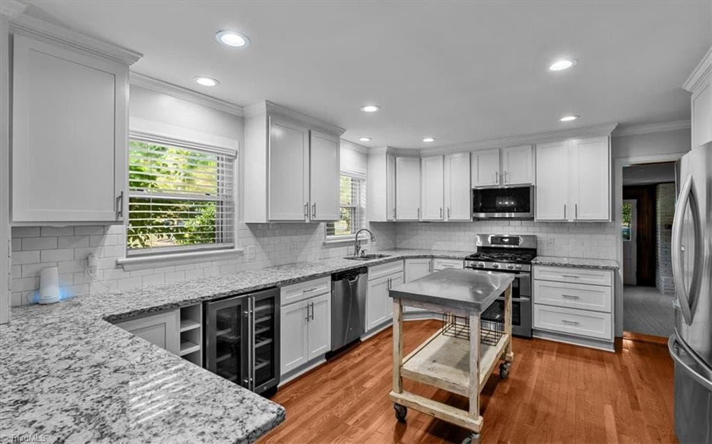 Stick/Site Built at 1103 N Peace Haven Road, Winston-Salem NC 27104, Winston-Salem, photo 17 of 68