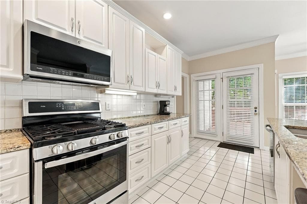 Stick/Site Built at 4001 Friendly Acres Drive, Greensboro NC 27410, Greensboro, photo 17 of 50