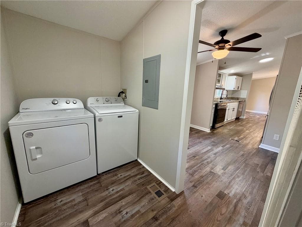 Manufactured Home at 5124 Mcleansville Road, McLeansville NC 27301, McLeansville, photo 12 of 21