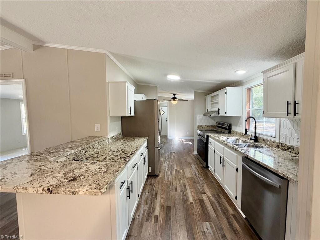 Manufactured Home at 5124 Mcleansville Road, McLeansville NC 27301, McLeansville, photo 7 of 21