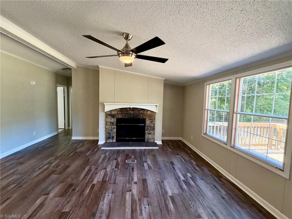 Manufactured Home at 5124 Mcleansville Road, McLeansville NC 27301, McLeansville, photo 5 of 21