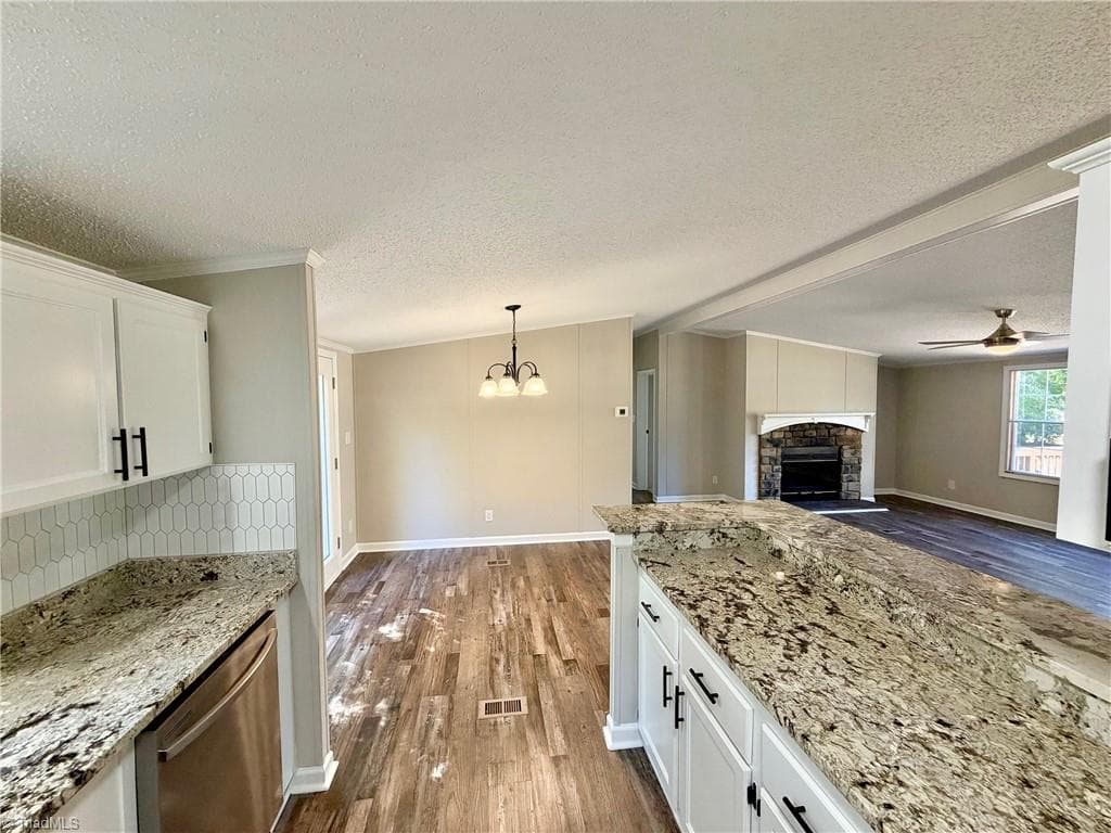 Manufactured Home at 5124 Mcleansville Road, McLeansville NC 27301, McLeansville, photo 9 of 21
