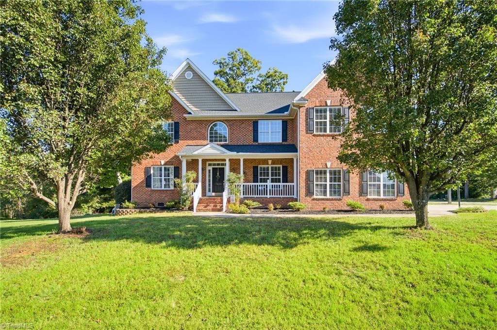 7620 Sterlingshire Drive, Greensboro NC 27409