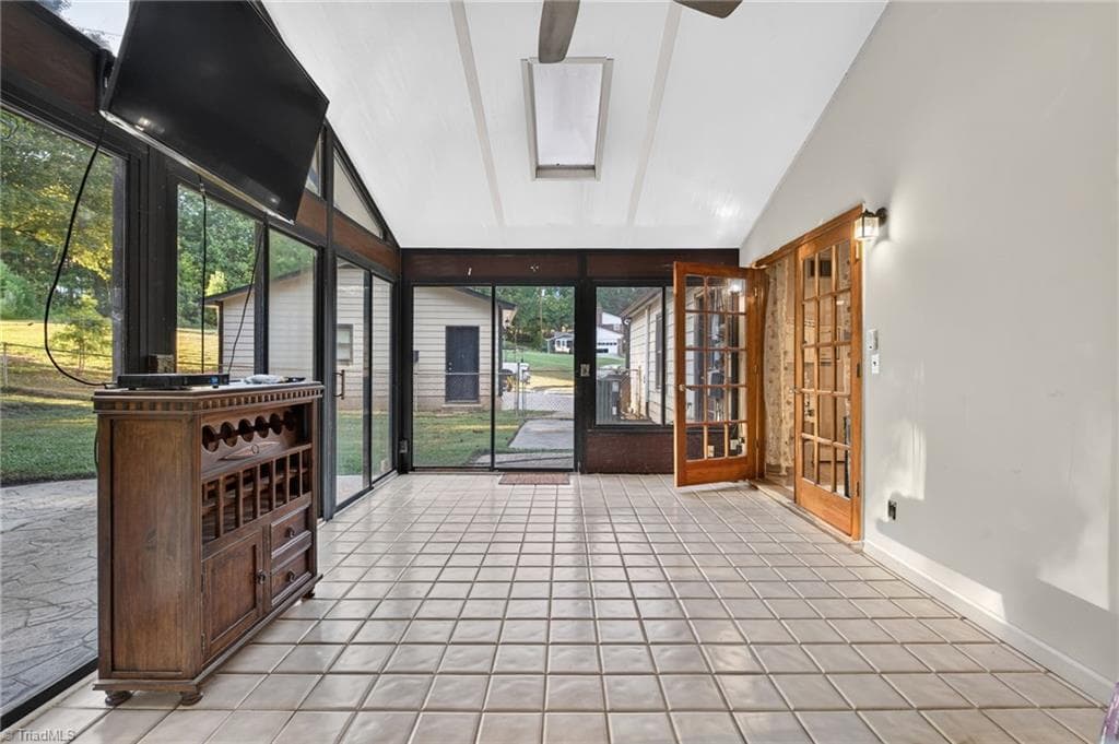 Stick/Site Built at 3415 Langdale Drive, High Point NC 27265, High Point, photo 17 of 62