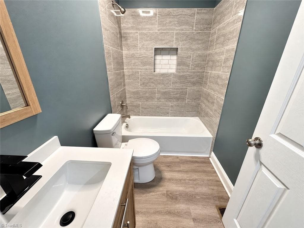 Stick/Site Built at 113 Briggs Place, High Point NC 27262, High Point, photo 25 of 56