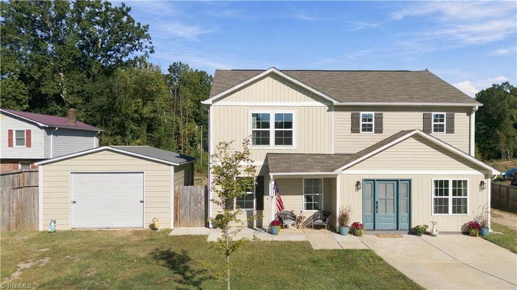 982 Boones Cave Road, Lexington NC 27295