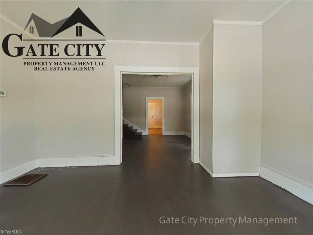 Duplex at 222 Dunleith Avenue, Winston-Salem NC 27101, Winston-Salem, photo 10 of 26