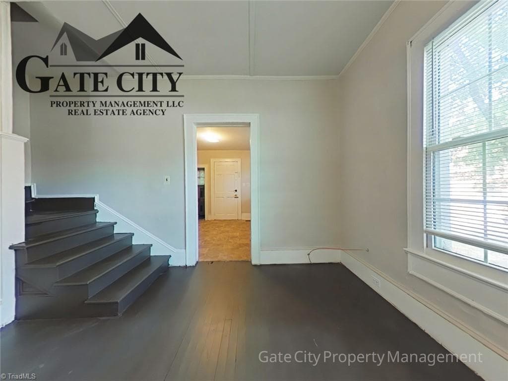 Duplex at 222 Dunleith Avenue, Winston-Salem NC 27101, Winston-Salem, photo 11 of 26