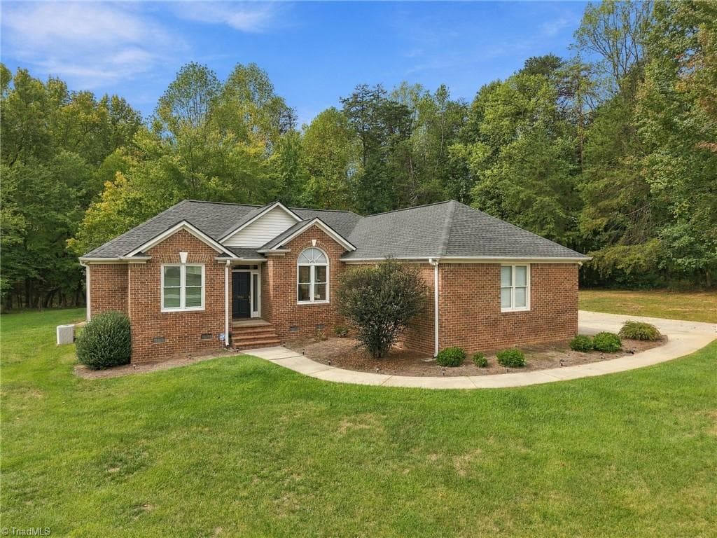 Stick/Site Built at 5505 Union Grove Road, Oak Ridge NC 27310, Oak Ridge, photo 31 of 50