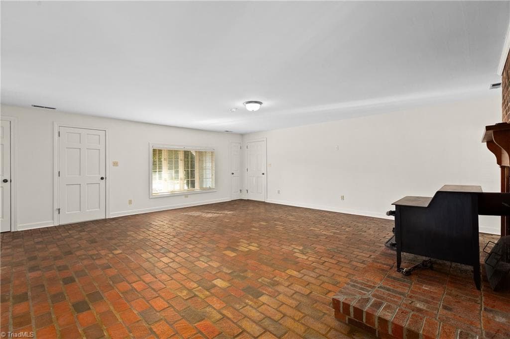 Stick/Site Built at 7379 Old Lexington Road, Winston-Salem NC 27107, Winston-Salem, photo 15 of 34