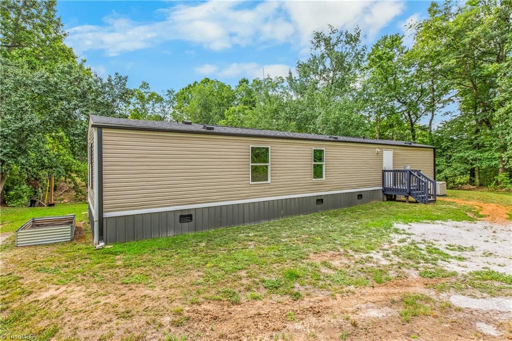 Stick/Site Built at 5540 Sparks Road, Hamptonville NC 27020, Hamptonville, photo 5 of 30