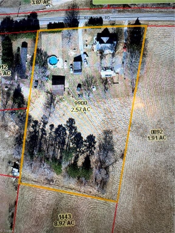 Stick/Site Built at 189 Russell Road, Mount Airy NC 27030, Mount Airy, photo 4 of 16