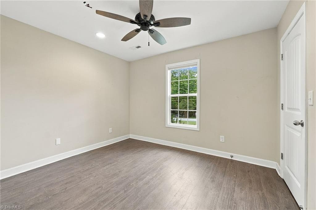 Stick/Site Built at 203 Crestview Drive, Thomasville NC 27360, Thomasville, photo 31 of 37