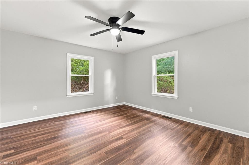 Stick/Site Built at 528 Wright Road, Kernersville NC 27284, photo 23 of 33