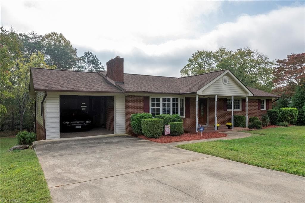 Stick/Site Built at 405 E Devon Drive, Mount Airy NC 27030, Mount Airy, photo 5 of 5