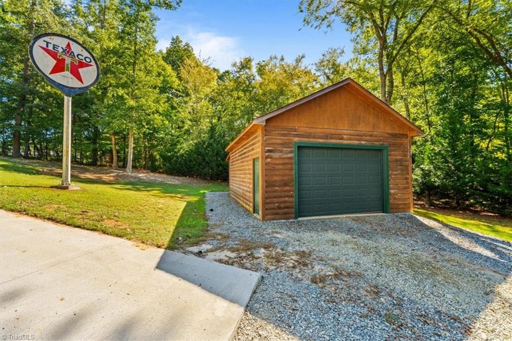 Stick/Site Built at 446 Dockside Terrace, Denton NC 27239, Denton, photo 89 of 100