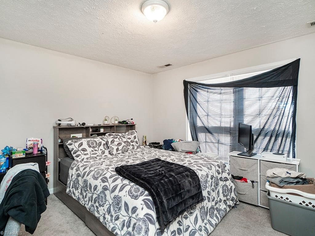 Duplex at 622/624 Williamson Avenue, Elon NC 27244, Elon, photo 18 of 38